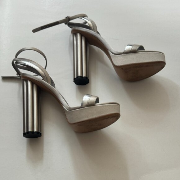 Salvatore Ferragamo Silver Platform Sandal High Heels - Picture 3 of 4